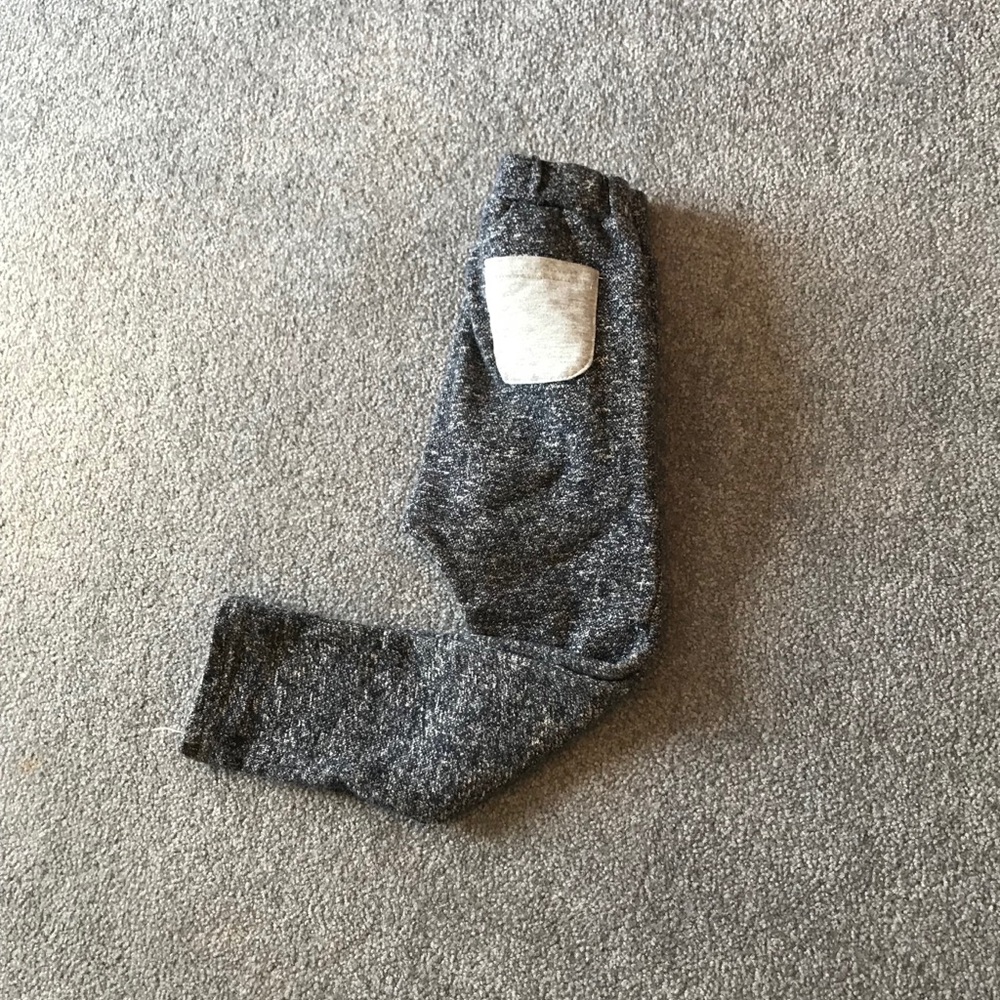 Fei tong e ban boys grey sweatpants